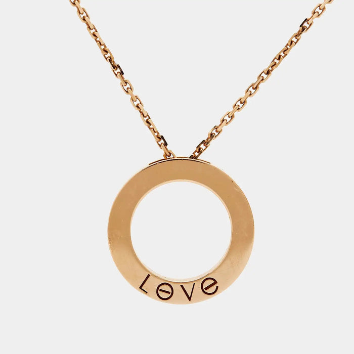 Cartier Collier CARTIER. Collection Love, collier or jaune et diamants