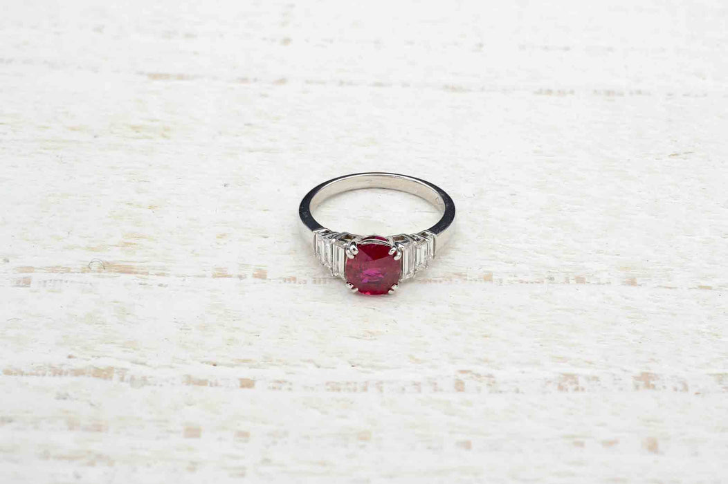 Bague Or blanc Rubis Diamants