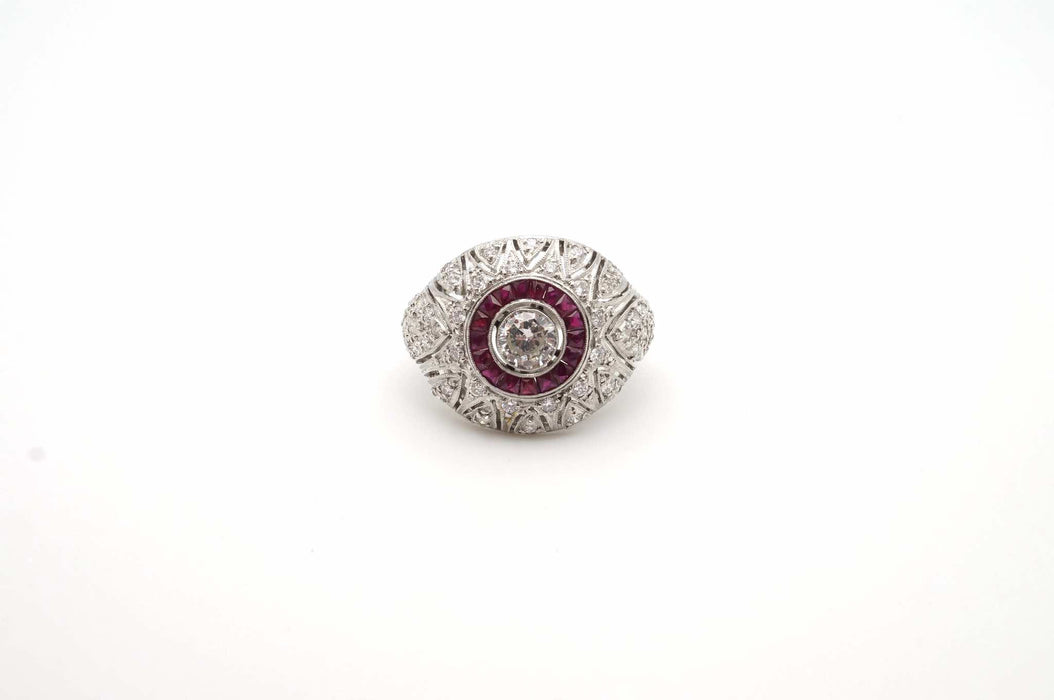 Bague Dôme Art Déco Diamants Rubis Platine
