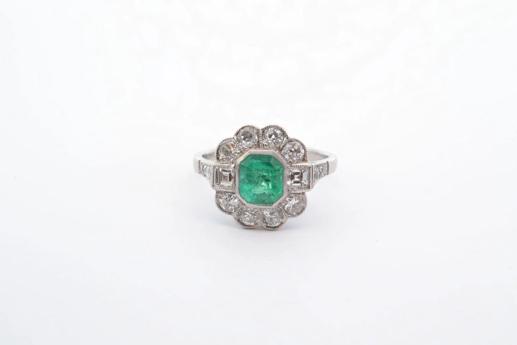 Bague Platine Emeraude Diamants