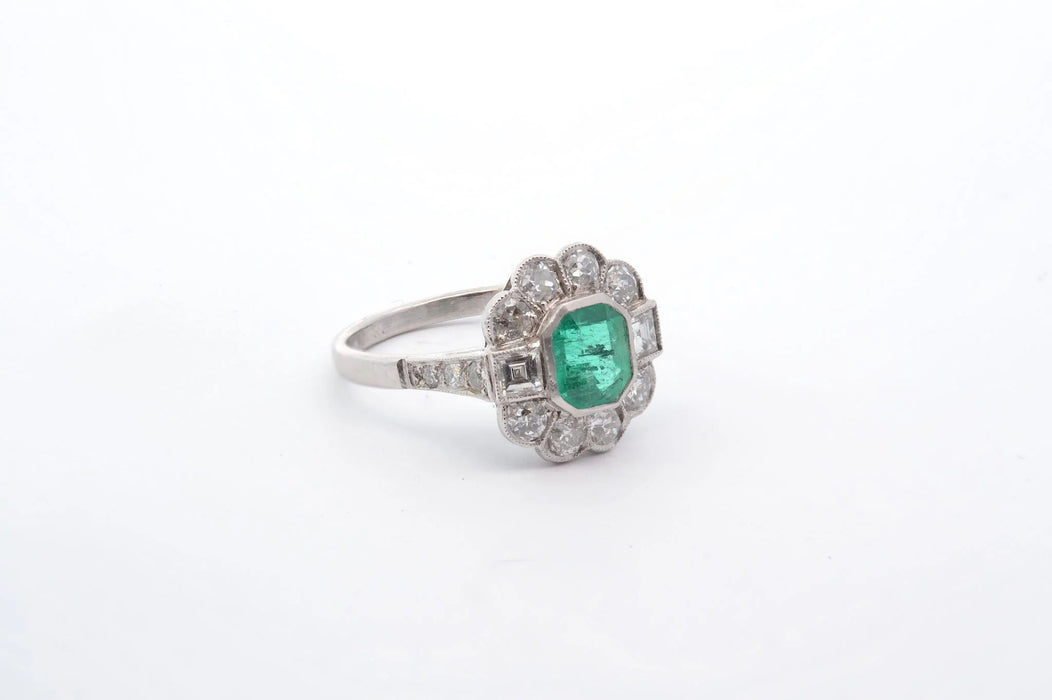 Bague Platine Emeraude Diamants