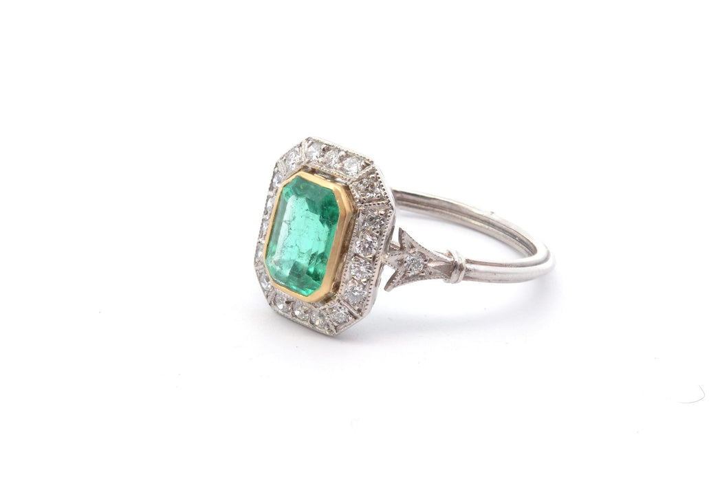 Bague Or jaune Platine Emeraude Diamants