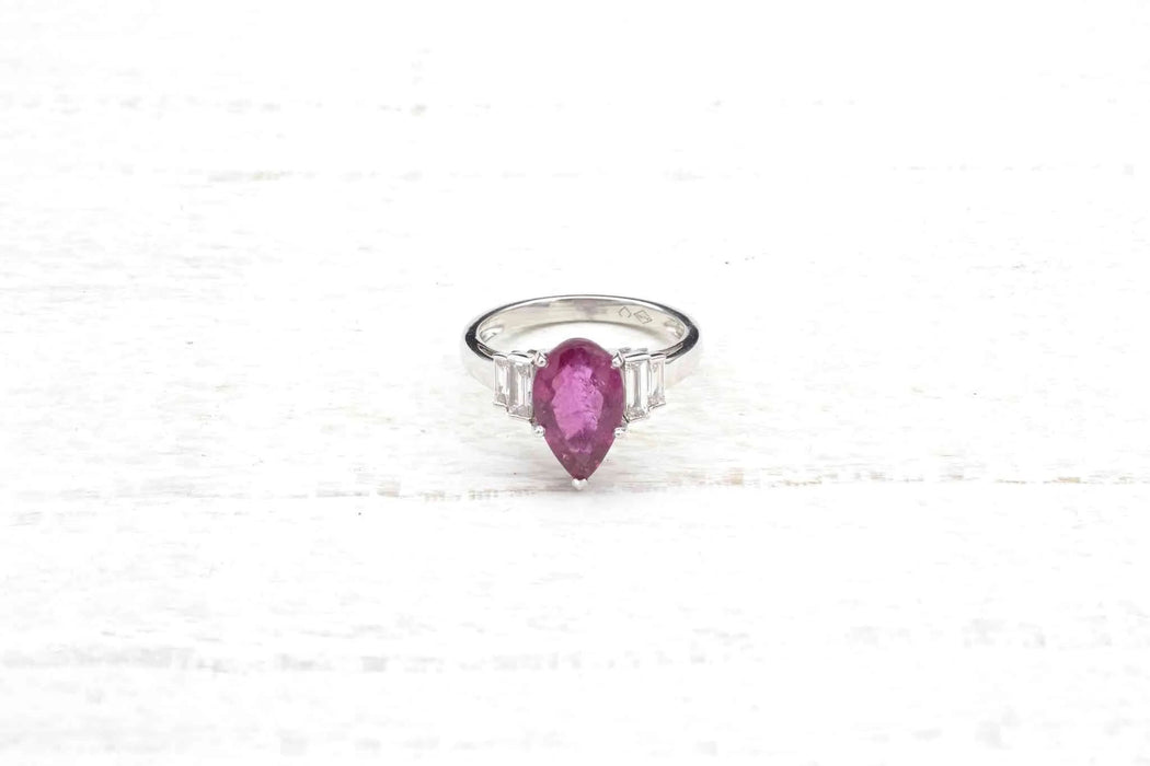 Bague Or blanc Tourmaline poire Diamants