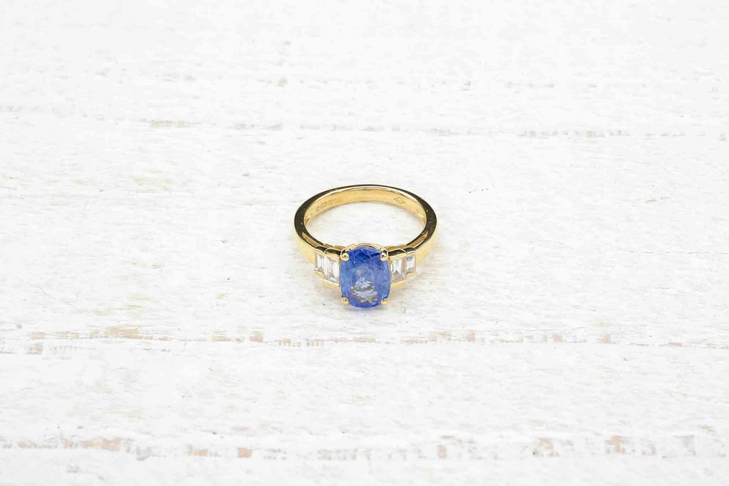 Bague Or jaune Saphir ovale Diamants