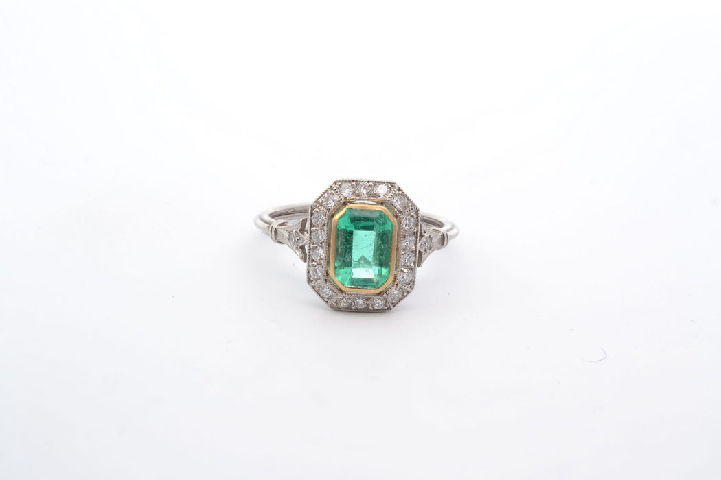 Bague Or jaune Platine Emeraude Diamants