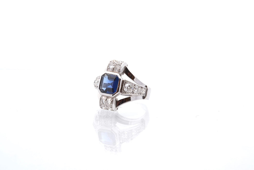 Bague Art Déco Platine Saphir Diamants