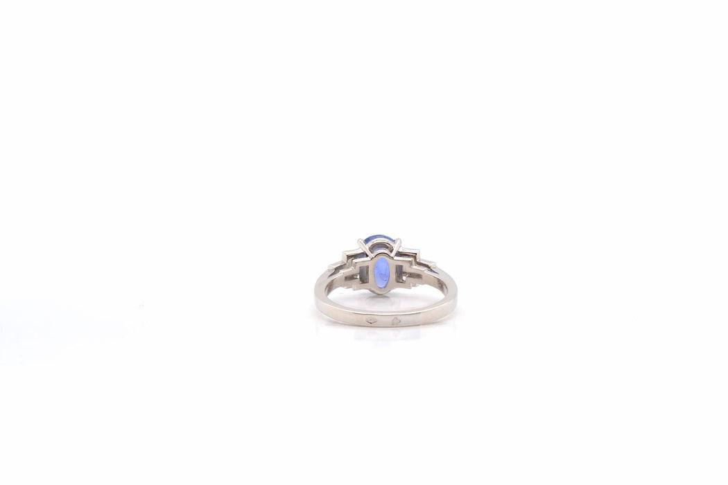 Bague Art Déco saphir et diamants en platine