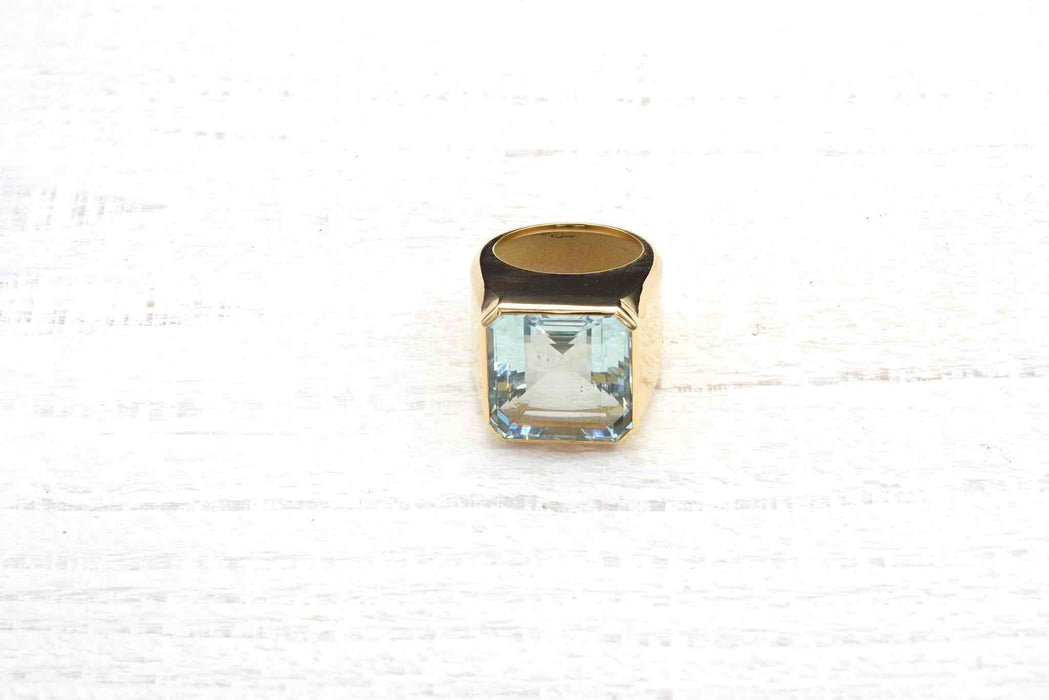 Bague Or jaune Aigue-marine