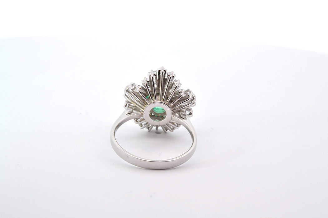 Bague Or blanc Emeraude cabochon Diamants