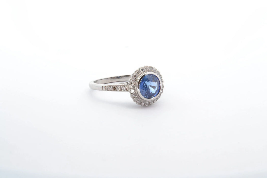Bague Platine Saphir rond Diamants