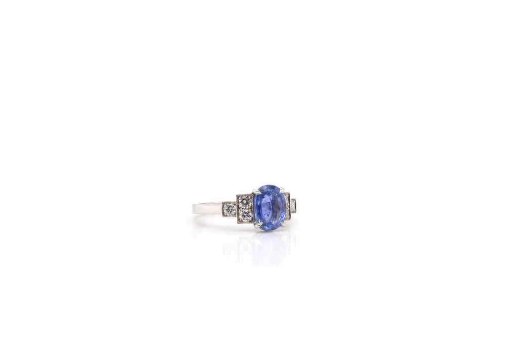 Bague Art Déco saphir et diamants en platine