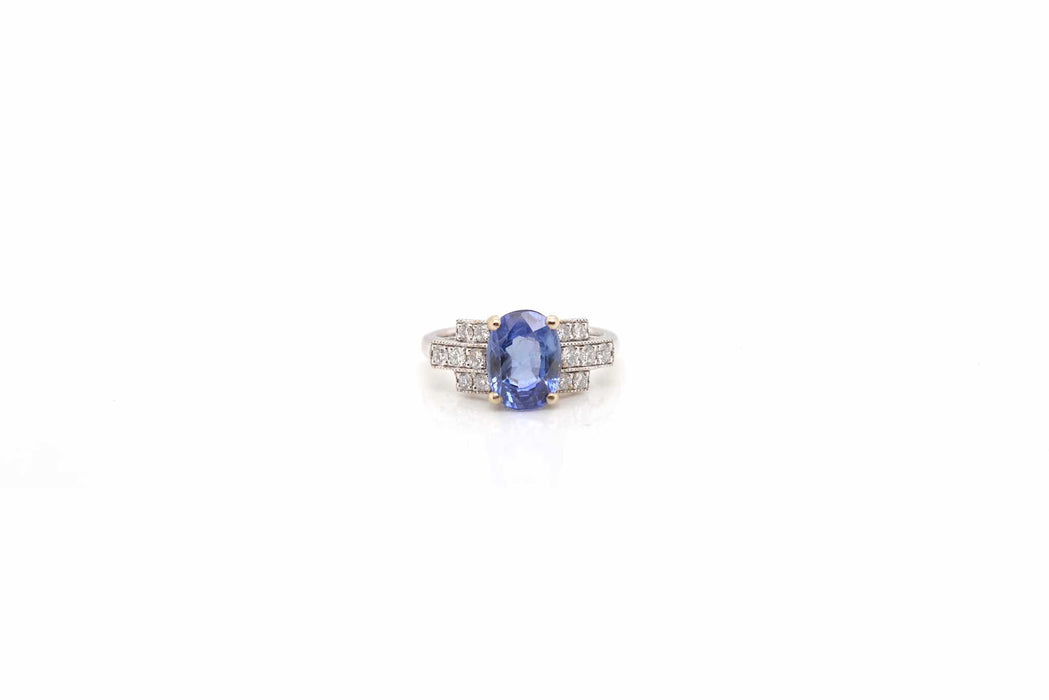 Bague saphir de Ceylan et diamants en or blanc 18k