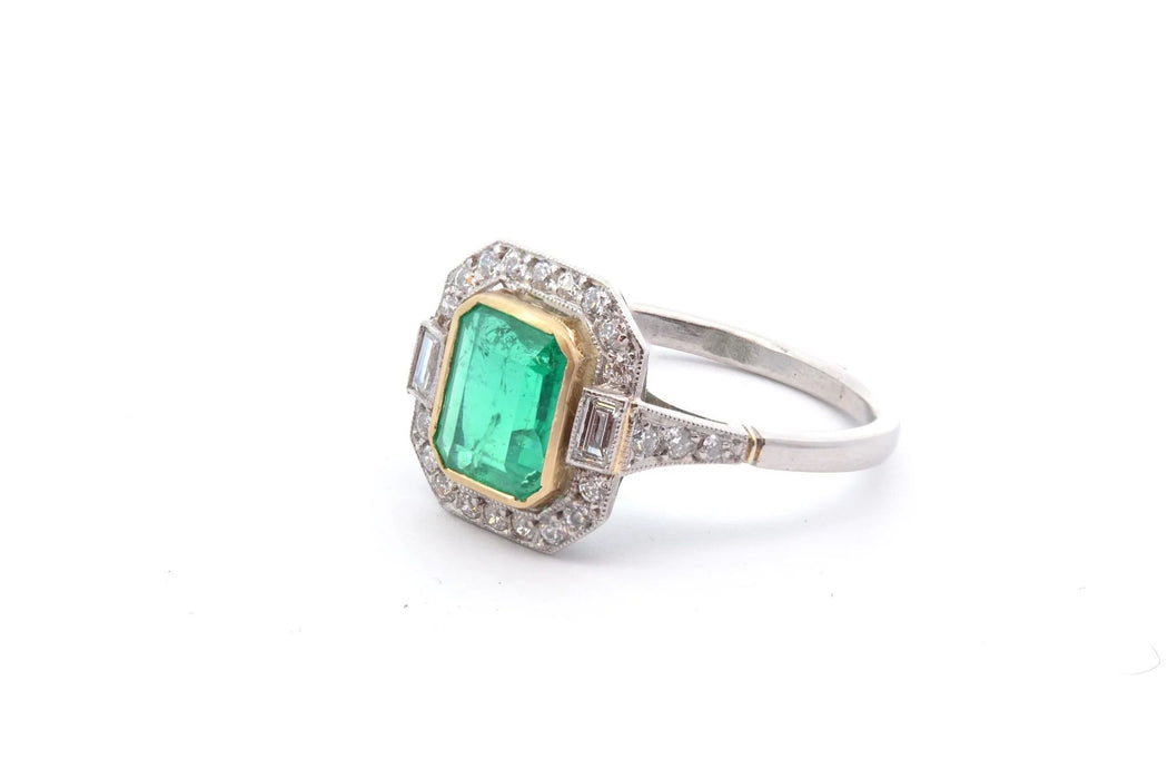 Bague Or jaune Platine Emeraude Diamants