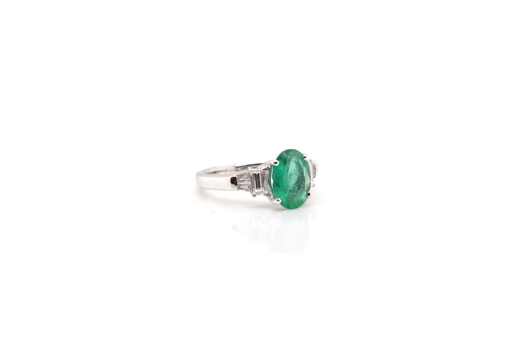 Bague Or blanc Emeraude de Colombie Diamants