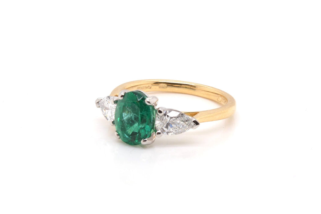 Bague Or jaune Platine Emeraude Diamants