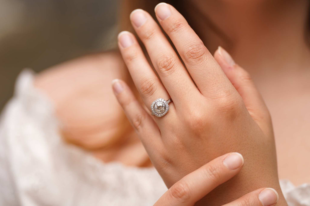 Bague de style Art Déco Platine Diamants