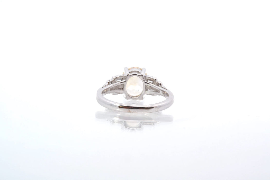 Bague Or blanc Saphir jaune Diamants